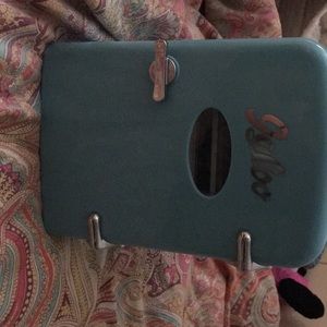 Igloo mini fridge barely used twice. Willing tn.